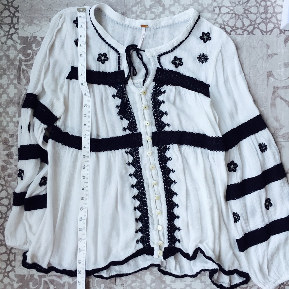 Free People White and Black Embroidered Peasant Tunic